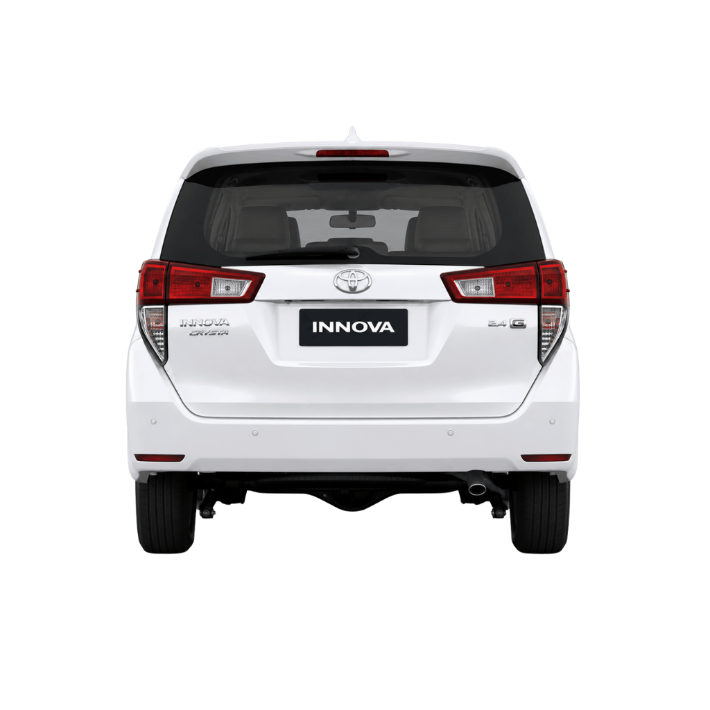 Innova Crysta — interior